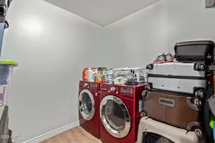 1065 E Fairmont Dr, Tempe, AZ 85282 - Photo 36