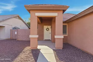 10809 W Rio Vista Ln, Avondale, AZ 85323 - Photo 4