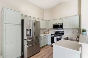 10809 W Rio Vista Ln, Avondale, AZ 85323 - Photo 14