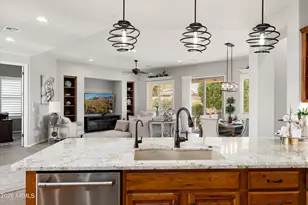 13067 W Cliffrose Rd, Peoria, AZ 85383 - Photo 2