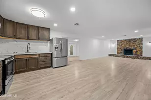 8217 West Campbell Ave, Phoenix, AZ 85033 - Photo 14