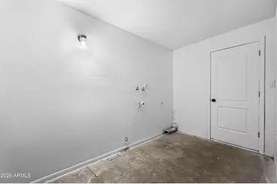 8217 W Campbell Avenue, Phoenix, AZ 85033 - Photo 46