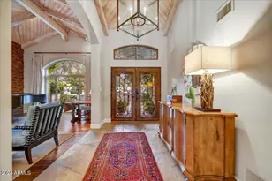 8434 E Charter Oak Dr, Scottsdale, AZ 85260 - Photo 6