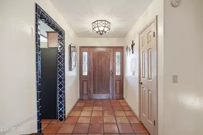 14029 N Canterbury Drive, Phoenix, AZ 85023 - Photo 12