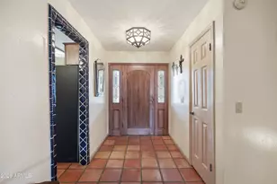 14029 N Canterbury Dr, Phoenix, AZ 85023 - Photo 12