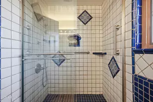 14029 N Canterbury Dr, Phoenix, AZ 85023 - Photo 32