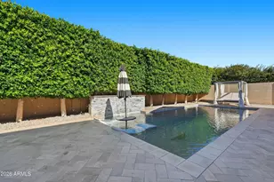 938 E Parkview Dr, Gilbert, AZ 85295 - Photo 54