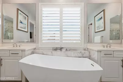 938 E Parkview Drive, Gilbert, AZ 85295 - Photo 30