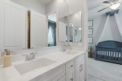 938 E Parkview Drive, Gilbert, AZ 85295 - Photo 42