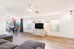 26434 N 43rd Pl, Phoenix, AZ 85050 - Photo 14