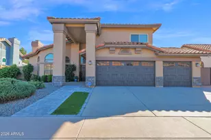 1519 W Devon Dr, Gilbert, AZ 85233 - Photo 2