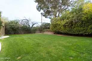 4451 E Earll Dr, Phoenix, AZ 85018 - Photo 4