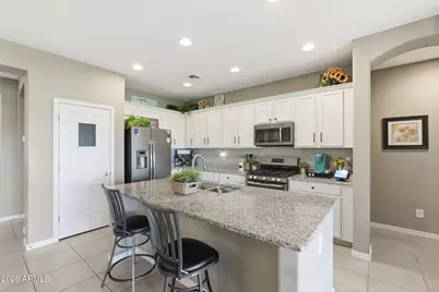 460 W Honey Locust Avenue, Queen Creek, AZ 85140 - Photo 4