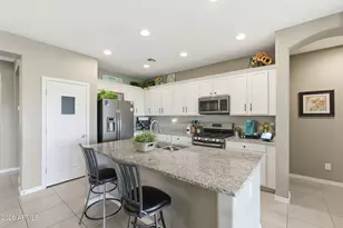 460 W Honey Locust Ave, Queen Creek, AZ 85140 - Photo 4