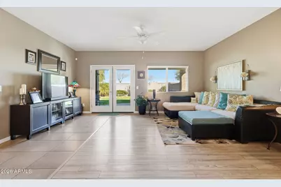 460 W Honey Locust Avenue, Queen Creek, AZ 85140 - Photo 2