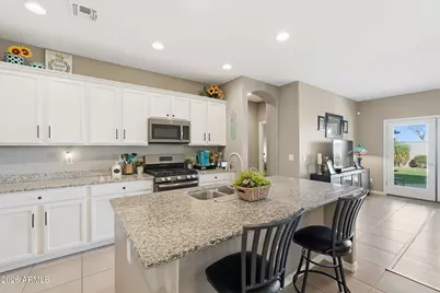 460 W Honey Locust Avenue, Queen Creek, AZ 85140 - Photo 6