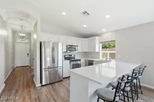 2829 E Park View Ln, Phoenix, AZ 85024 - Photo 4