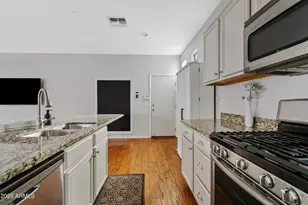 1354 S Heartland Ln, Gilbert, AZ 85296 - Photo 16