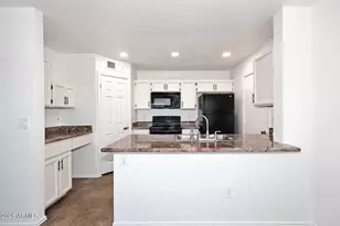 17236 N 1st Pl, Phoenix, AZ 85022 - Photo 4