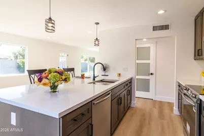 8643 E Rancho Vista Drive, Scottsdale, AZ 85251 - Photo 16