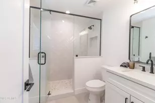 8643 E Rancho Vista Dr, Scottsdale, AZ 85251 - Photo 28