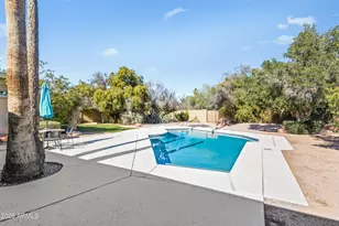 10201 N 58th Pl, Paradise Valley, AZ 85253 - Photo 20