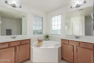 10162 E Theorem Dr, Mesa, AZ 85212 - Photo 16