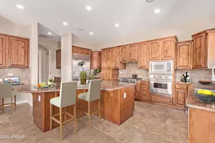 12061 W Miner Trail, Peoria, AZ 85383 - Photo 2