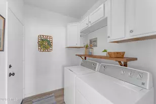 13359 W Gelding Dr, Surprise, AZ 85379 - Photo 26