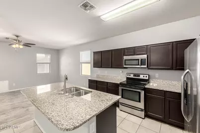 29212 N Fire Agate Road, San Tan Valley, AZ 85143 - Photo 2