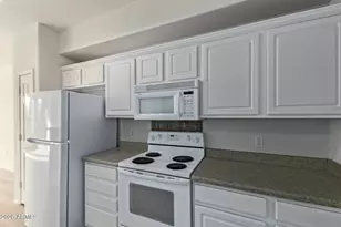 435 W Rio Salado Pkwy, Tempe, AZ 85281 - Photo 12