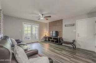 5995 N 78th St, Scottsdale, AZ 85250 - Photo 8