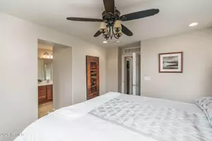 2160 W Barwick Dr, Phoenix, AZ 85085 - Photo 14