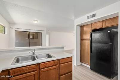 8714 W Amelia Avenue, Phoenix, AZ 85037 - Photo 10