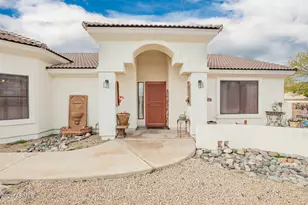 560 W Topeka Dr, Wickenburg, AZ 85390 - Photo 4