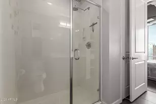 1 E Lexington Ave, Phoenix, AZ 85012 - Photo 18