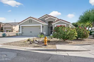 11673 W Lakeview Ct, Surprise, AZ 85378 - Photo 4