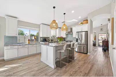 11673 W Lakeview Court, Surprise, AZ 85378 - Photo 14