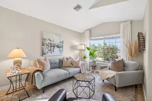 11673 W Lakeview Ct, Surprise, AZ 85378 - Photo 8