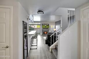 9705 E Mountain View Rd, Scottsdale, AZ 85258 - Photo 12