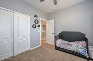 2747 W Via Bona Fortuna Dr, Phoenix, AZ 85086 - Photo 32