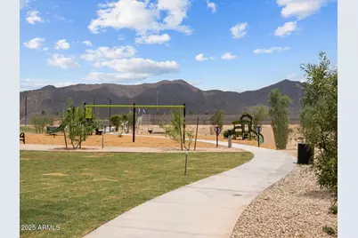 22660 W Pontiac Drive, Surprise, AZ 85387 - Photo 4