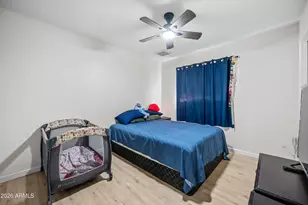 3007 N 81st Ave, Phoenix, AZ 85033 - Photo 12