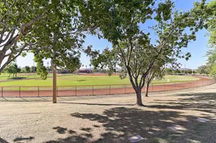 39503 N Laurel Valley Ct, Anthem, AZ 85086 - Photo 80