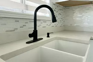 6565 N 19th Ave, Phoenix, AZ 85015 - Photo 4