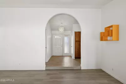 9300 E Kalil Drive, Scottsdale, AZ 85260 - Photo 2