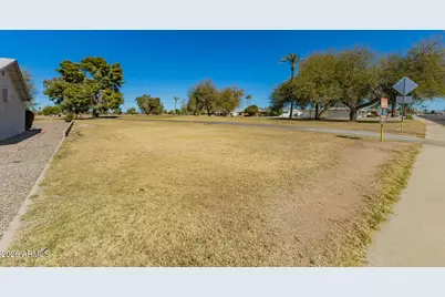 10230 W Sun City Boulevard, Sun City, AZ 85351 - Photo 28