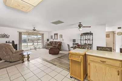 10230 W Sun City Boulevard, Sun City, AZ 85351 - Photo 10