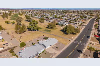 10230 W Sun City Boulevard, Sun City, AZ 85351 - Photo 30