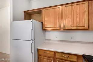 2929 W Yorkshire Dr, Phoenix, AZ 85027 - Photo 18